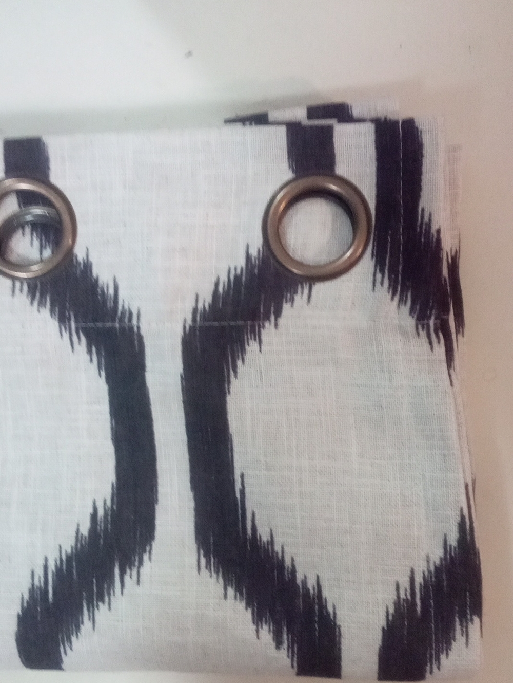 Home Accents Black and Cream Grommet Curtain Panel 95" NWT $120